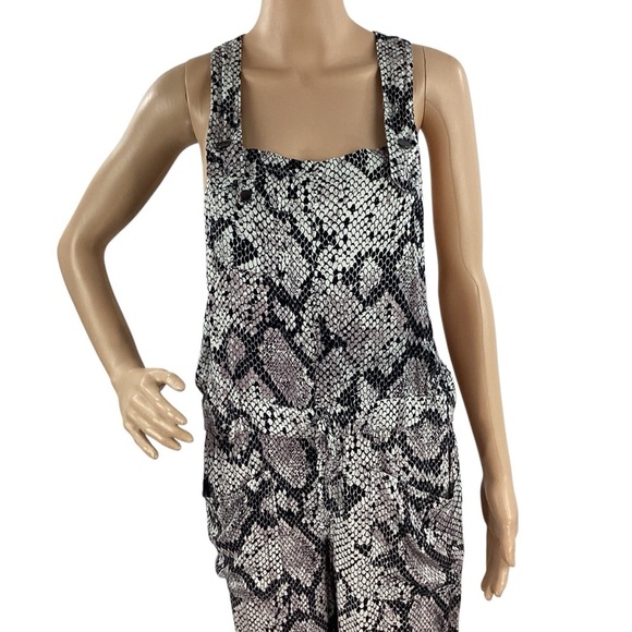 Chaser Snakeskin Print Sleeveless Cargo Jumpsuit with Pockets Small - Picture 2 of 7